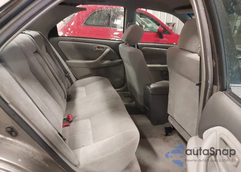 1998 Toyota Camry Le V6 z USA, uszkodzony, nr VIN JT2BF22K3W0122080